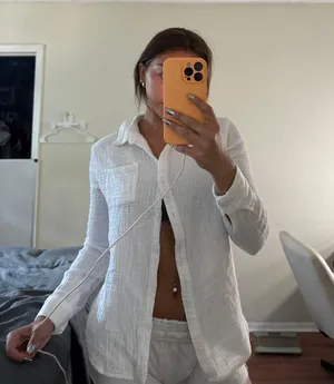 White Button Down Francesca's thumbnail 1