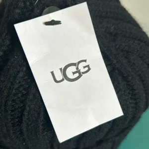 New UGG Soft Cozy Plush Chunky Ribbed Wool Blend Cold Weather Outdoor Beanie thumbnail 6