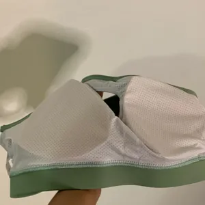 Sleek Olive One-Shoulder Sports Bra thumbnail 4