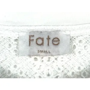 Fate Women White Lace Yoke Back Short Sleeve Top Blouse Size Small Pleated thumbnail 4