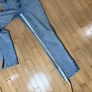 ABERCROMBIE & FITCH The 90's Straight Ultra High Rise Curve Love Size 26 Slit thumbnail 8