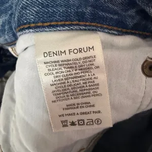 Aritzia Denim Forum The Joni‎ High Rise Loose Light Wash Jeans Size 28/29 Length thumbnail 10