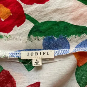 JODIFL Colorful Floral Blouse thumbnail 5