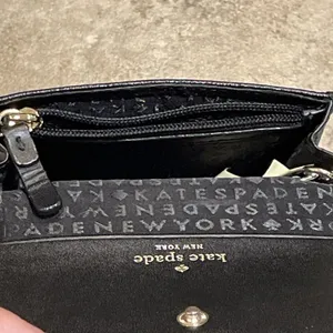 Kate Spade Darla Montford Park Black Leather Bow Key Ring Wallet thumbnail 7