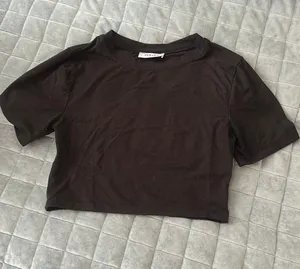 Zenana Cropped black top thumbnail 1