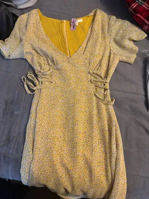 Francesca's Dress thumbnail 1