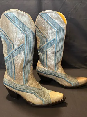 Old Gringo Women's 7.5B Metallic Silver Cowgirl Boots w/Geometric Blue Stitching thumbnail 1