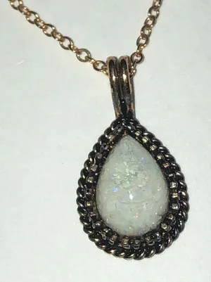 Vintage Gold Filled White Iridescent Flakes Dainty Teardrop Necklace thumbnail 1