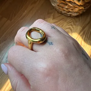 Gold infinity ring Size 8 thumbnail 6