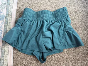 Free people shorts thumbnail 2