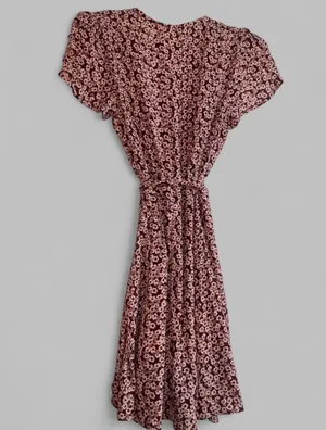 NEW Size S Floral Wrap Dress in Dusty Rose thumbnail 4
