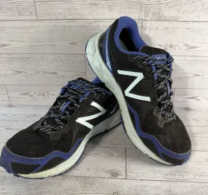 New Balance 910 V3 Trail Shoes Women 7 Gore-Tex REV Lite Running Hiking Gorpcore thumbnail 1