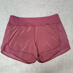 Lululemon Over & Above High Rise Train Short in Misty Merlot Size 12 thumbnail 4