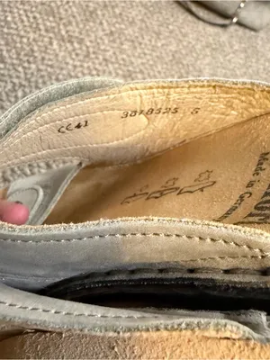 Finn Comfort Light Beige Leather Slip-On Sandals thumbnail 4