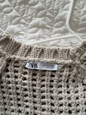 ZARA Sweater thumbnail 4