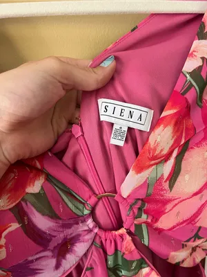 Pink Floral Midi Dress with Front Ring and Cutout Details thumbnail 7