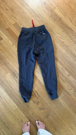 FIGS Scrub Pants Jogger thumbnail 4