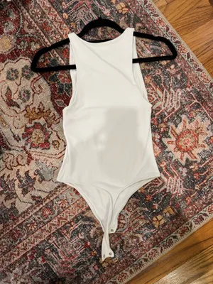 Aritzia Babaton Bodysuit thumbnail 3