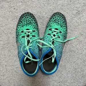 Nike Women’s Green and Blue Gradient Free TR Fit 5 Print Athletic Sneakers thumbnail 5