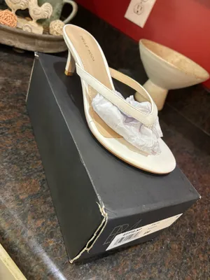 Pelle Moda Heels thumbnail 2
