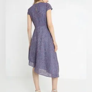 BANANA REPUBLIC Purple Red Eyelet Lace Assymetrical Hem Midi‎ Dress Size 0 thumbnail 2