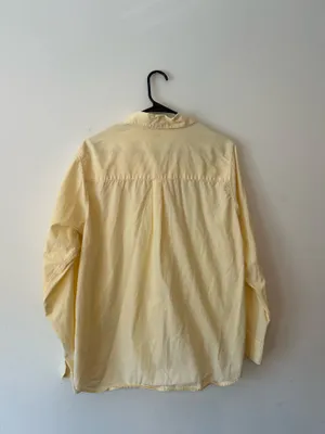 Yellow Shirt Size M thumbnail 2
