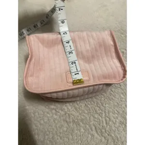 Bath & Body Works Pink Quilted Cosmetic Bag thumbnail 7