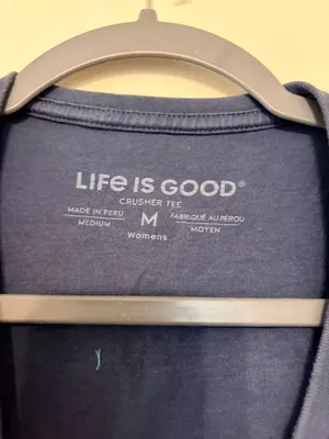 Women's Life‎ is Good Outlook Mostly Sunny Navy Blue Crusher Tee Size Medium thumbnail 3