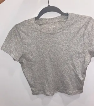 Hollister Heather Gray Cropped T Shirt thumbnail 1