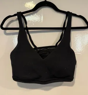 Black‎ Ribbed V-Neck Aerie sports bra mesh back thumbnail 1