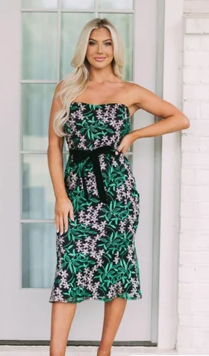 Floral Embroidered Strapless Midi Dress thumbnail 4