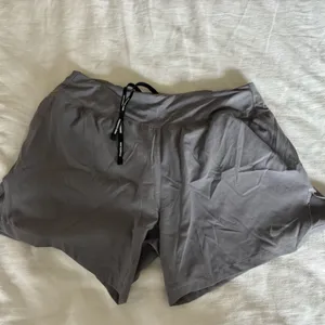 Nike running shorts thumbnail 1