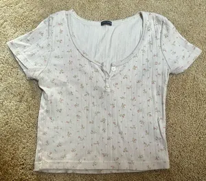 Brandy Melville floral Top thumbnail 1