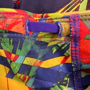 Athleta Kaleidoscope Sonar Capri Compression Leggings Colorful Abstract Size M thumbnail 6