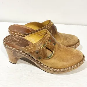 Frye Women’s Charlotte Ring Brown‎ Distressed Heeled Clogs Mule Shoes Size 8 thumbnail 3