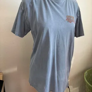 Volcom‎ blue cotton tee with moon and roses graphic thumbnail 2