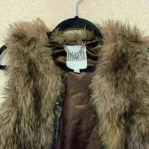 BB Dakota faux fur vest sz S fall winter old money preppy thumbnail 3