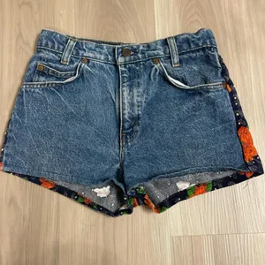 Vintage Levi’s Denim Shorts thumbnail 1