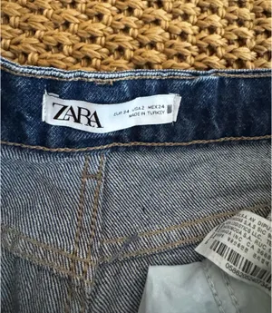 High waisted dark wash jeans thumbnail 3