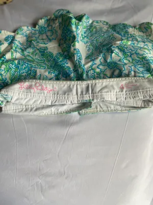 Lilly Pulitzer Shorts thumbnail 4