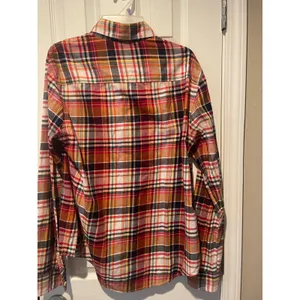 PreOwned Canyon Plaid button front shirt, Size M, $20, B51 thumbnail 2