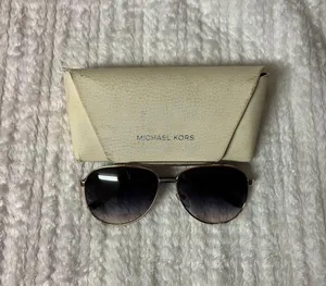 Michael Kors Glasses thumbnail 2