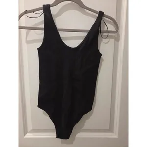 Zara Black Ribbed V-Neck Bodysuit Tank Top Size M thumbnail 3