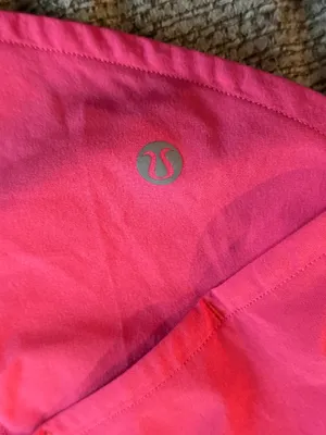Lululemon Shorts 2.5" Hotty Hot thumbnail 3