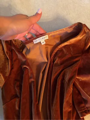 Baltic Born Velvet Rust Wrap Dress size Medium thumbnail 3
