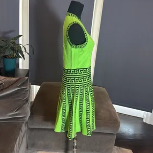 Women’s Casual Short Green Sleeveless Dress Flared Pleated Skirt Size L *READ thumbnail 3