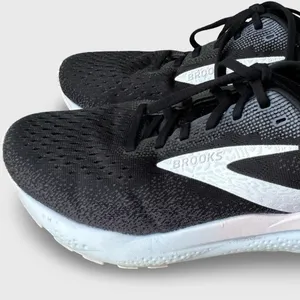 Brooks Ghost 16 Women’s 10.5 Black White Running Shoes Sneakers Athletic thumbnail 11