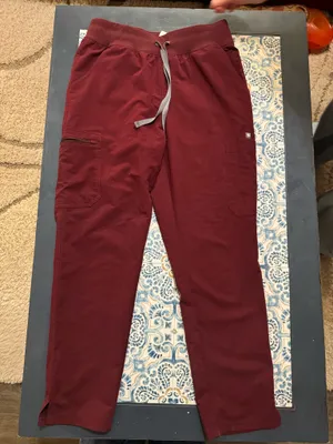 FIGS Straight Leg High-Waisted Yola Scrub Pants Skinny thumbnail 1