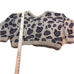 L Love Leopard Print Fuzzy Eyelash Knit Sweater Boho Festival Cozy top size L thumbnail 11