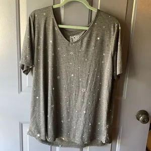 Super cute star tee shirt thumbnail 1